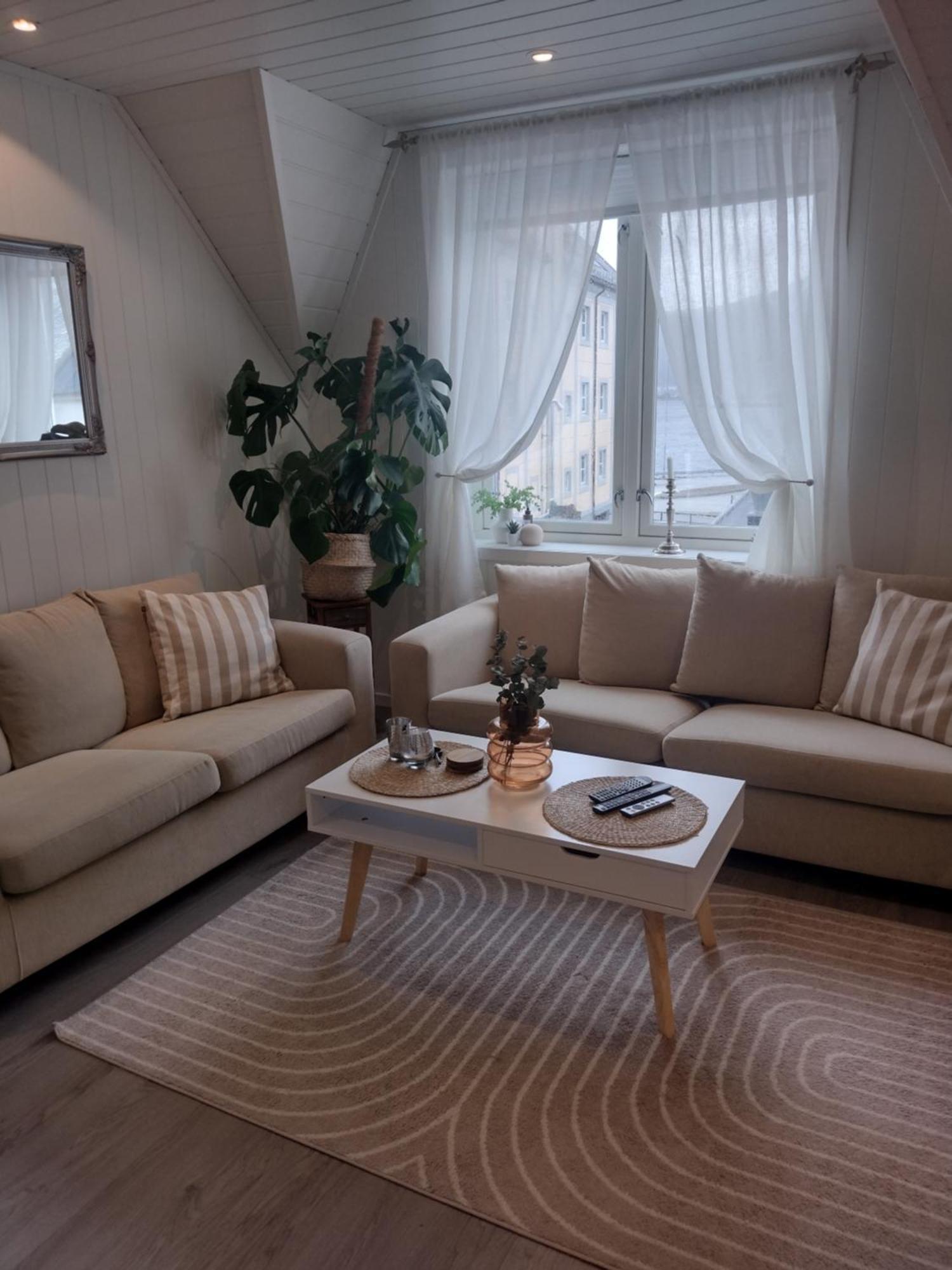Light Terrace Apartment *
